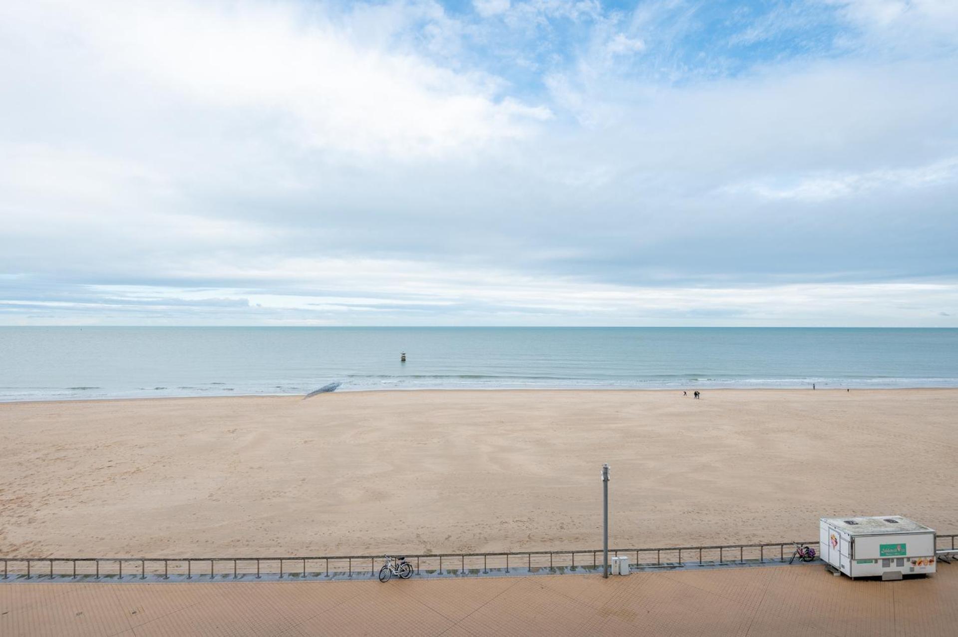 Eliza - Luxurious Apartment With Stunning Sea Views Ostenda Esterno foto