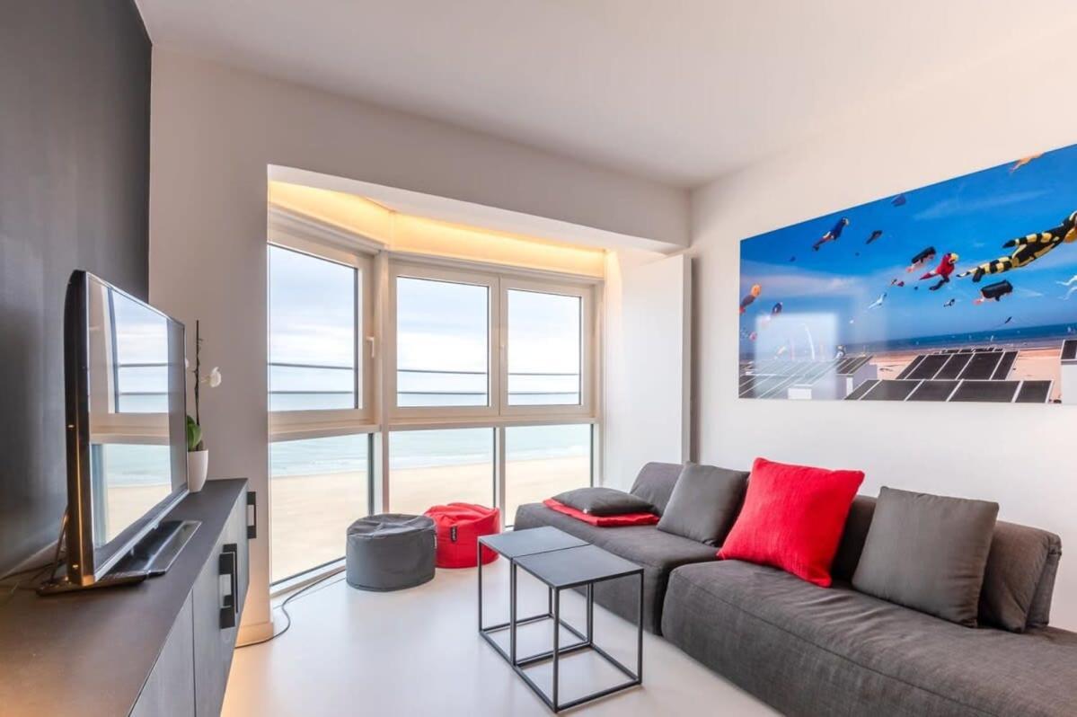 Eliza - Luxurious Apartment With Stunning Sea Views Ostenda Esterno foto